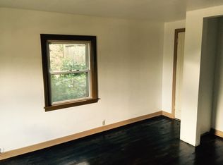 12122 Garland Dr, Pittsburgh, PA 15235
