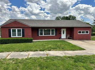 705 Highland Ave, Lexington, MO 64067