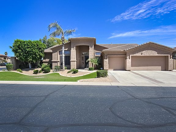 2nd image of 1773 S Comanche Dr