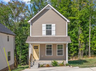 190 Oak St, Clarksville, TN 37042