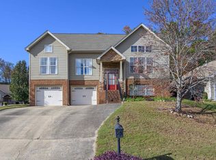 127 Victory Trl, Pelham, AL 35124