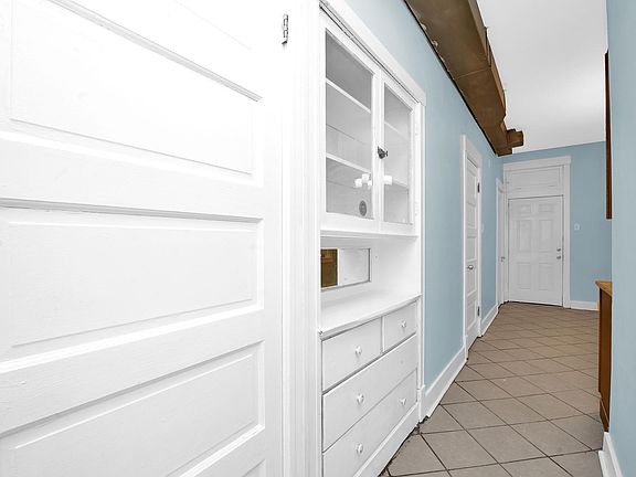 5th image of 2433 S Saint Louis Ave