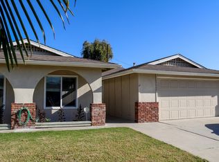 15082 Drake Ln, Huntington Beach, CA 92647