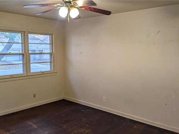 4th image of 2414 S Crescent Ave