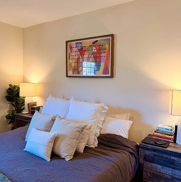 1st image of 7 Columbia Dr APT 2A