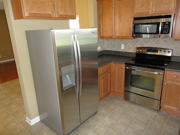 2nd image of 1143 Waterlyn Dr