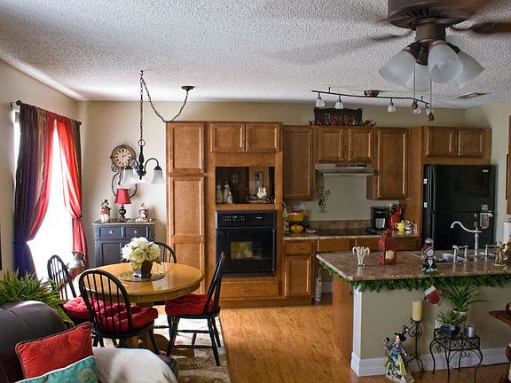 3rd image of 2593 Grassy Point Dr Unit 103