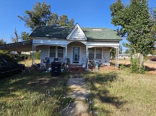 1834 N Market Ave, Shawnee, OK 74804