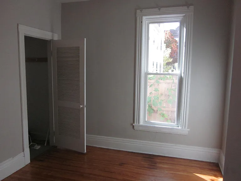 412 W 26th St #1 — Photo 6