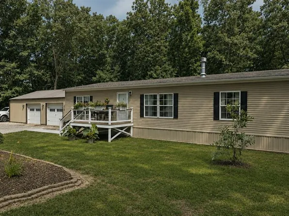22221 Macedonia Church Rd, Warrenton, MO 63383
