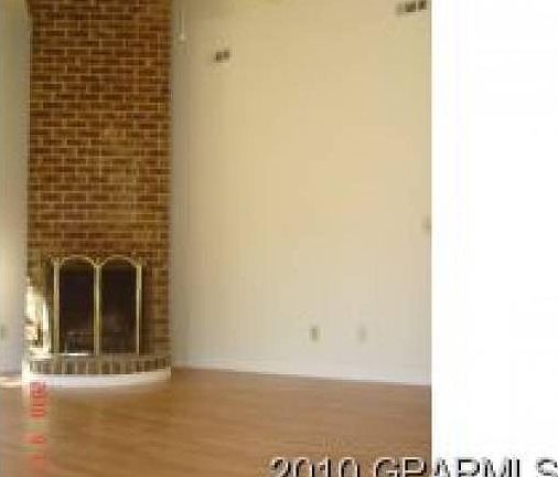 2nd image of 200 Rollins Dr APT 36