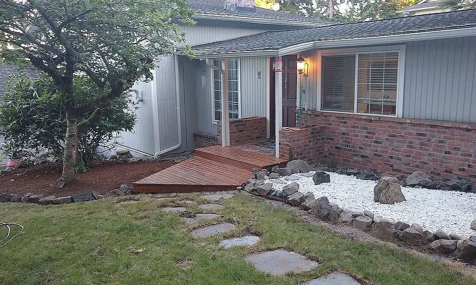 Front deck/porch