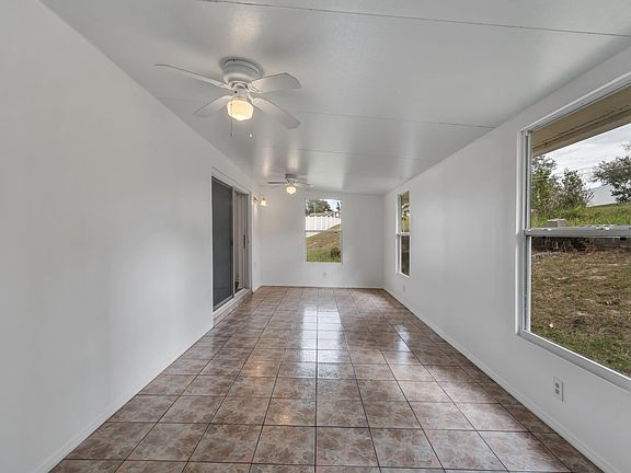 3rd image of 6708 Coral Cove Dr