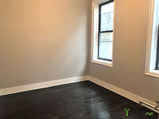 Rented by Clove Realty LLC | media 6