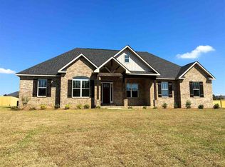 122 Stonegate Trl, Perry, GA 31069