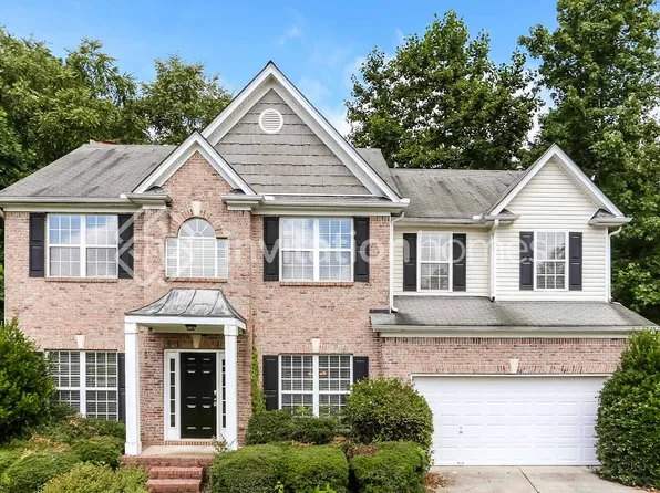 4010 Portico Run Dr, Buford, GA 30519