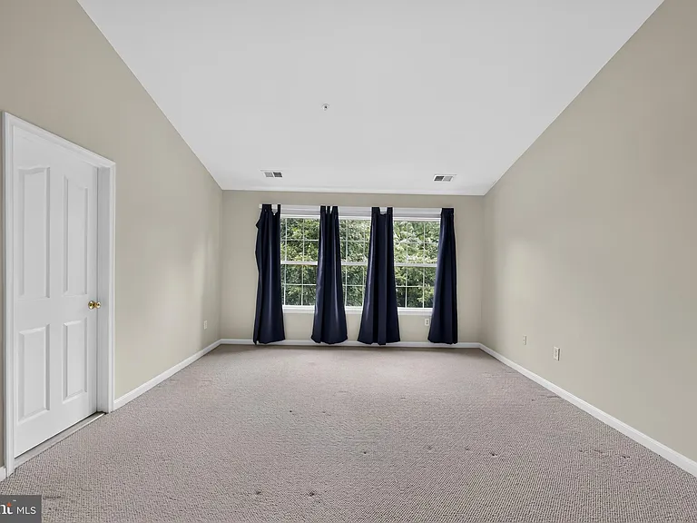 11715 Gunners Dr — Photo 23