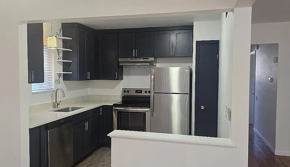 North Shore Apartments