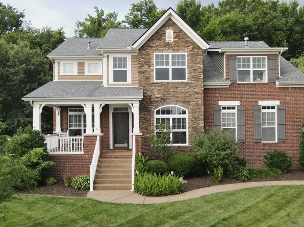 2028 Morton Dr, Spring Hill, TN 37174