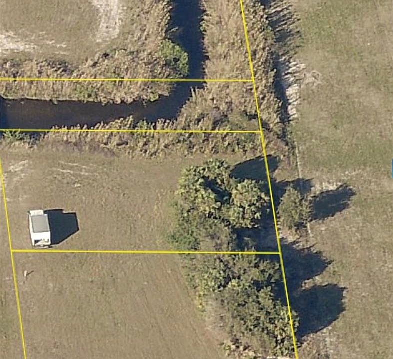 2nd image of 4203 NW 36th Ave