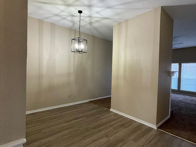 800 Betty Ct #B — Photo 2