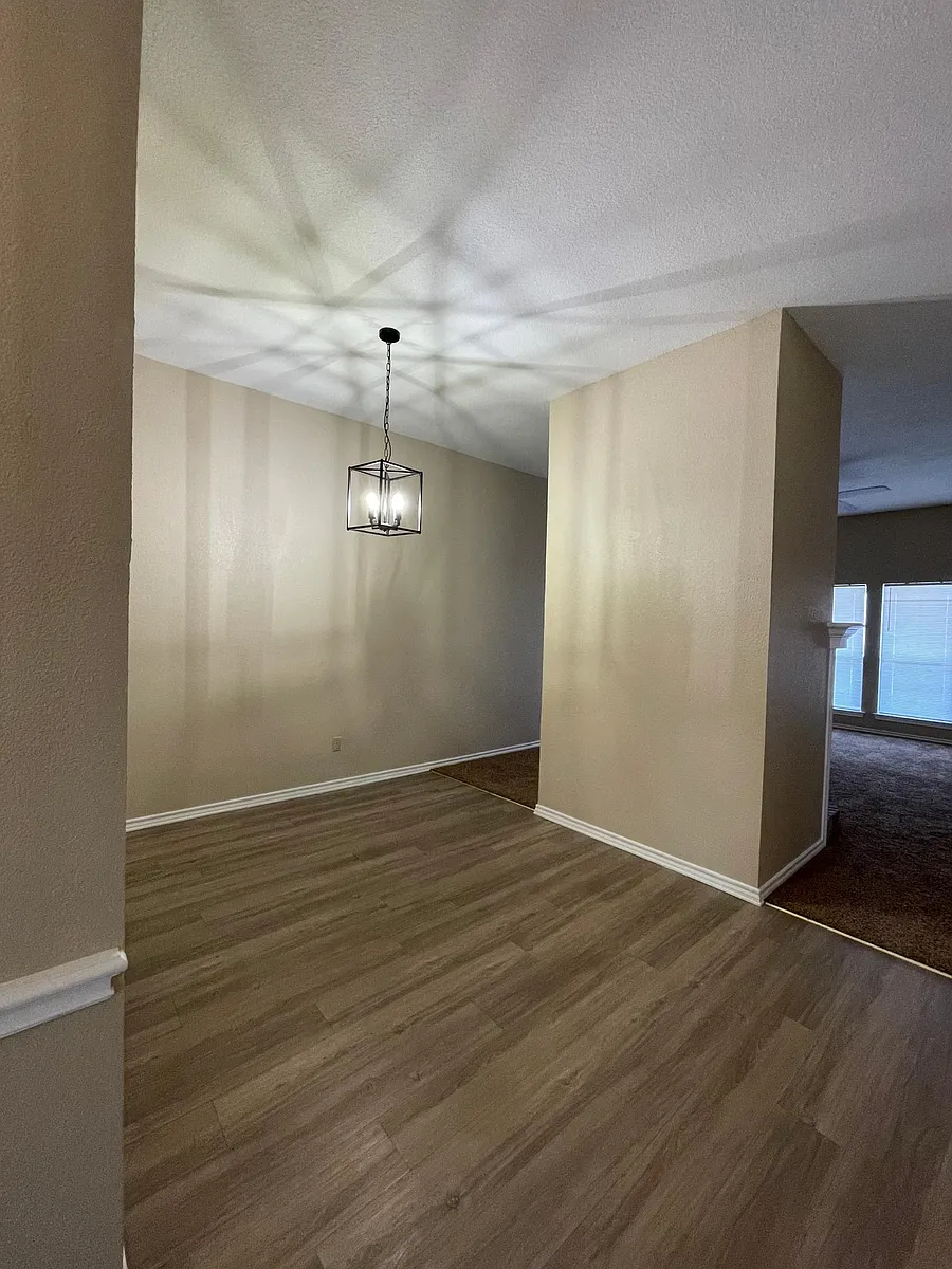 Building Photo - 800 Betty Ct #B