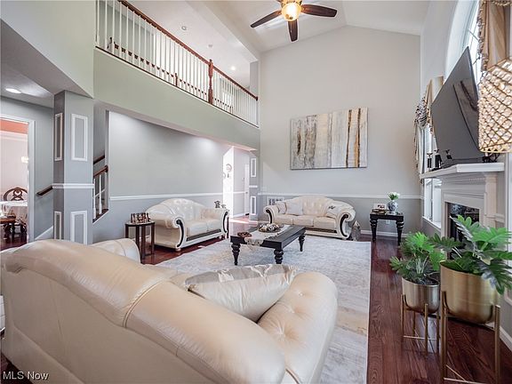 4th image of 2569 Palmer Ln