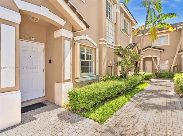 5779 NW 116th Ave APT 104, Doral, FL 33178