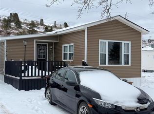 15 Robertson Avenue, Botwood, NL A0H1E0