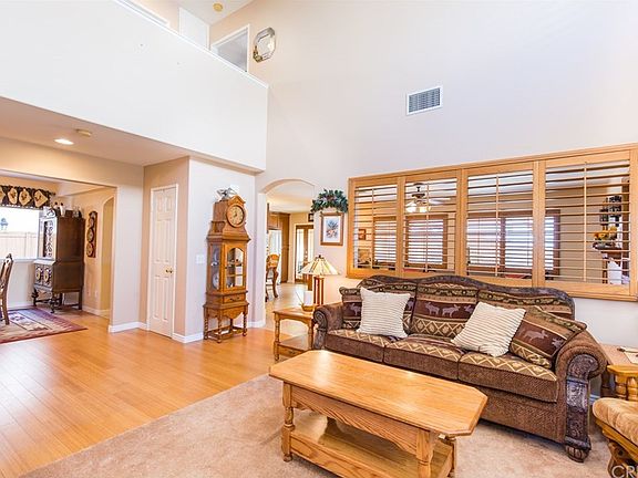 2nd image of 26559 Cardinal Dr