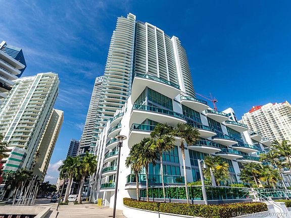 2nd image of 1331 Brickell Bay Dr APT 1509