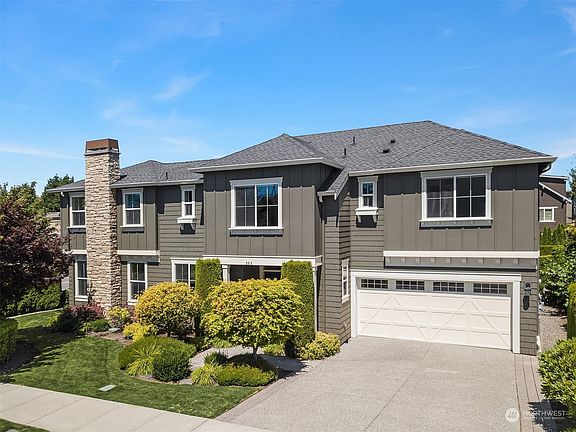 2nd image of 302 3rd Avenue S