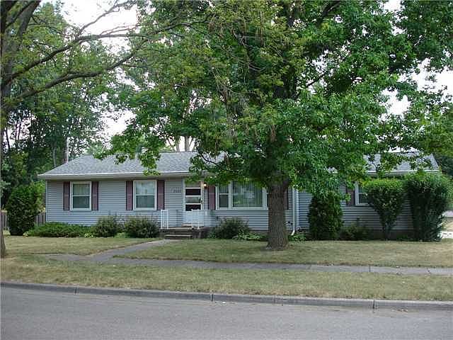 1st image of 2302 NW Northwest Ave