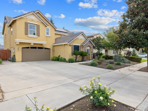 2722 N Crowe Street, Visalia, CA 93291