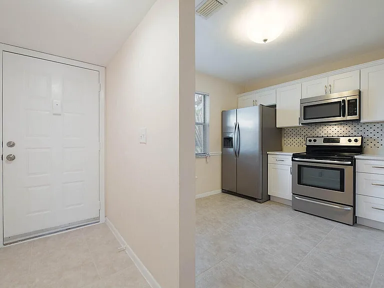 6384 Boca Cir — Photo 2