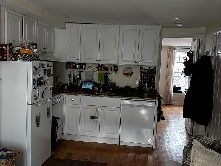 20 Phillips St #5 — Photo 8