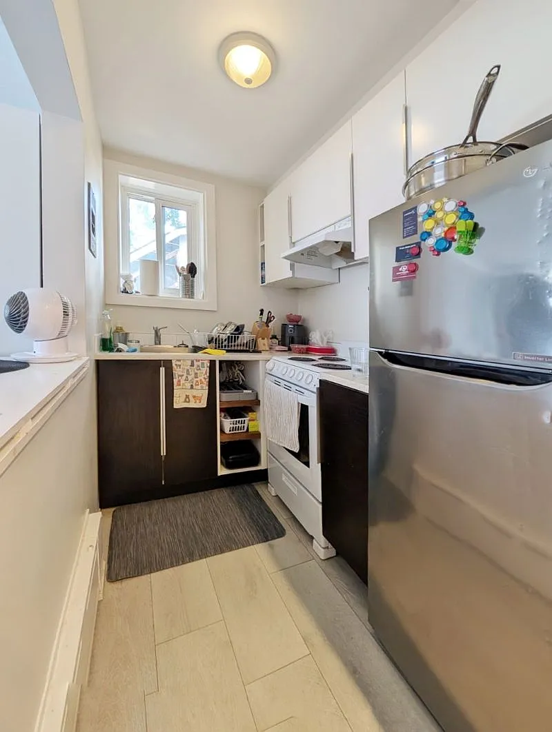 62 Spadina Avenue- 8 — Photo 2