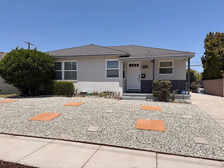 5105 Sepulveda Blvd — Photo 1