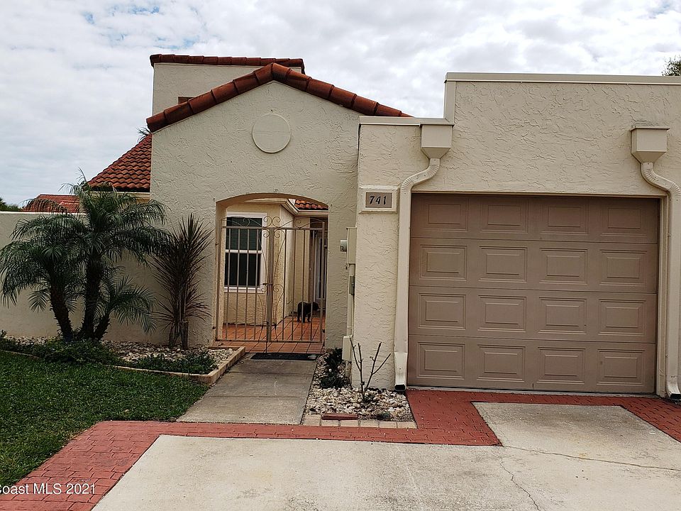 1st image of 741 Green Valley Ln