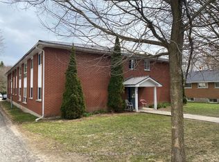 112 Normanby St S #8, Wellington North, ON N0G 2L1