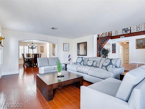 3rd image of 1621 Montessouri St