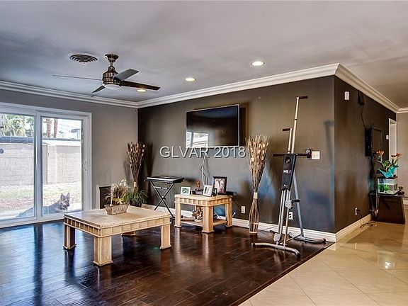 3rd image of 1428 Pawnee Dr