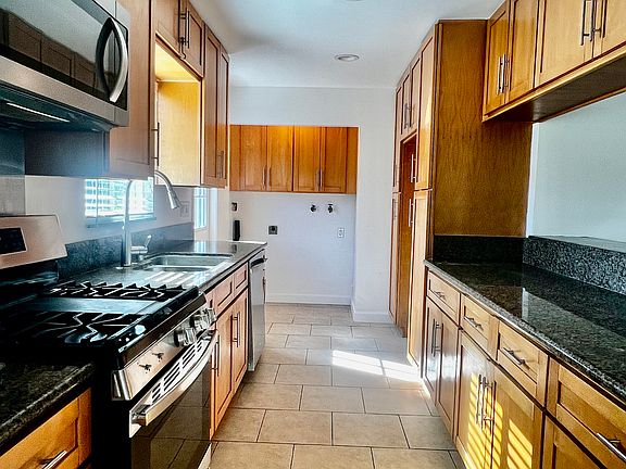 4th image of 8032 San Hilario Cir