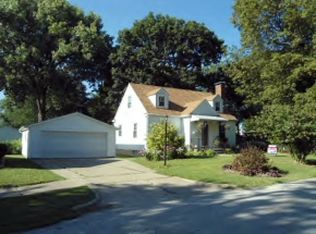 2346 E Powers Blvd, Decatur, IL 62521