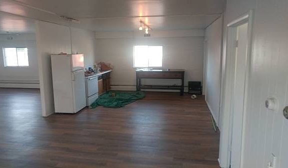 2nd image of 1012 W 1st Ave