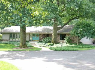 6687 Shadow Ridge Rd, Rockford, IL 61107