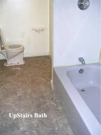 1313 Huntoon Ave — Photo 3