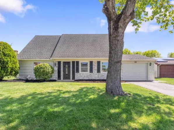 21 Huntington Ln, Willingboro, NJ 08046