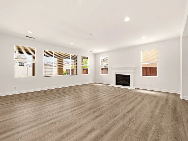 10828 Portofino Ln — Photo 11