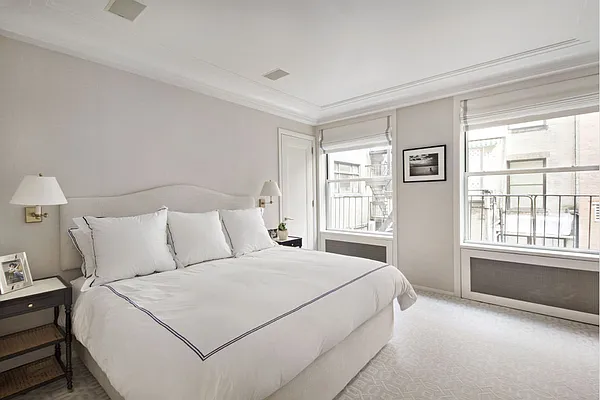 Sold by Stribling | media 5